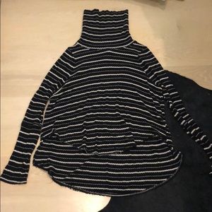 We the Free super soft turtleneck